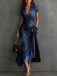 Camilla | Abito midi a portafoglio con stampa astratta, blu